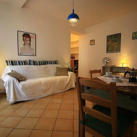 Casa Raffa דירה קמראנו